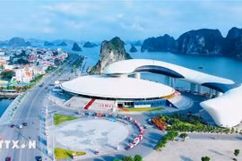 Thành phố Hạ Long tỉnh Quảng Ninh là địa điểm du lịch nổi tiếng phía bắc và giờ đây đang trở thành địa điểm thu hút đầu tư FDI