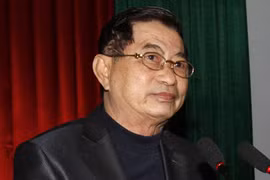 GS TS Dương Nghiệp Chí - nguyên Viện trưởng Viện Khoa học TDTT, nguyên Phó Chủ tịch kiêm Tổng thư ký Hội Thể thao Điện tử Giải trí Việt Nam.
