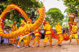 Việc tổ chức các lễ hội một cách chuyên nghiệp cũng là công nghiệp văn hoá