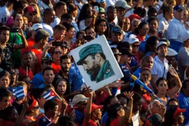 Người dân Cuba yêu mến và tôn kính nhà lãnh đạo Fidel Castro. Ảnh: The Denver Post