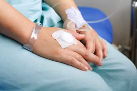 Chế độ ăn uống lành mạnh có thể giúp bệnh nhân ung thư điều trị bệnh hiệu quả.