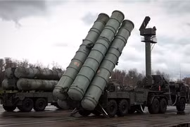 Hệ thống tên lửa S-400 của Nga. (Nguồn: farsnews.com)