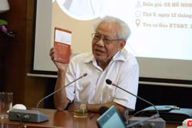 GS. TSKH. Hồ Ngọc Đại với cuốn sách giáo khoa đổi mới căn bản và toàn diện giáo dục 