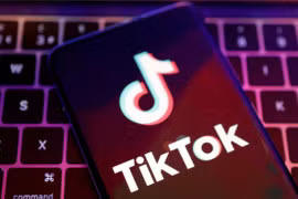 Donald Trump có thể giảm thuế để hoàn tất thỏa thuận TikTok. Ảnh: Reuters.