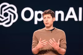 Tổng giám đốc điều hành OpenAI - Sam Altman đang lãnh đạo một trong những công ty có giá trị nhất thế giới (Ảnh: Business Insider)