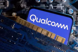 Qualcomm hưởng lợi từ phán quyết mới trong vụ kiện với Arm. Ảnh: SCMP.