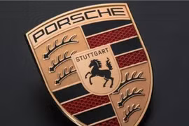 Porsche quyết định tập trung phát triển công nghệ cho xe điện tương lai. Ảnh: Interest Engineering.