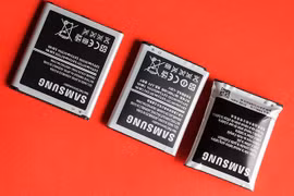 Pin sưng phồng dễ nhận thấy. Nguồn: AndroidPit