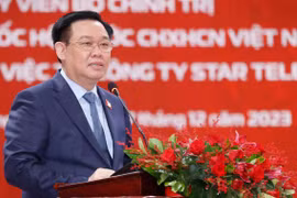 Chủ tịch Quốc hội Vương Đình Huệ đánh giá cao những kết quả mà Unitel đã đạt được