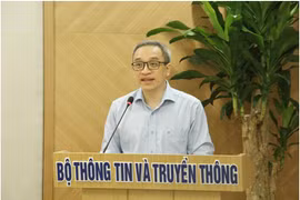 Thứ trưởng Phan Tâm phát biểu tại Hội nghị. Ảnh Mic