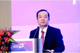 Thứ trưởng Phạm Đức Long phát biểu tại hội thảo. Ảnh Mic