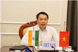 Thứ trưởng Nguyễn Huy Dũng phát biểu tại Hội thảo. Ảnh MIC