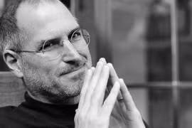 Steve Jobs – tỉ phú công nghệ đình đám thế giới có cách vào đời vô cùng khác biệt