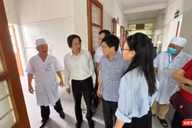 Đoàn kiểm tra sau Hội nghị sơ kết công tác giám định pháp y tâm thần 