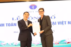 Việt Nam công bố thanh toán bệnh mắt hột