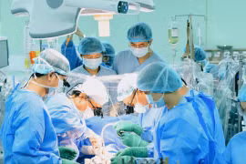 Ca ghép tim đầu tiên ở BV Đại học Y Dược TP.HCM thành công và câu chuyện kỳ diệu