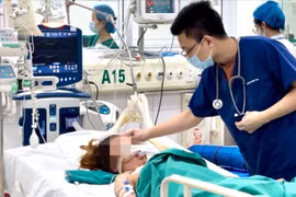 Nguy kịch vì sốt mò, người phụ nữ may mắn được cứu sống