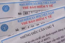 Một số bệnh viện vẫn bắt người dân xuất trình thẻ bảo hiểm y tế