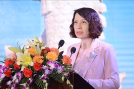 Bà Nguyễn Thị Liên Hương, Thứ trưởng Bộ Y tế, phát biểu tại Hội nghị.