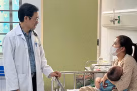 Hoả tốc: Các bệnh viện sẵn sàng tình huống bệnh nhân sởi, ca nặng gia tăng
