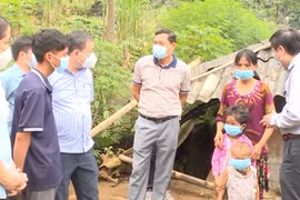 Đoàn công tác của Bộ Y tế kiểm tra công tác phòng, chống dịch bạch hầu tại nơi có dịch ở Hà Giang (Ảnh: VNCDC)