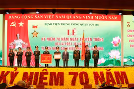 Bệnh viện Trung ương Quân đội 108 đón nhận danh hiệu Anh hùng Lao động