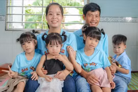 Ngại kết hôn và “lười” đẻ: Việt Nam đối mặt với mức sinh thấp