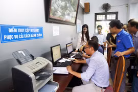 Tính đến thời điểm đầu tháng 7/2017, Thành phố đã triển khai 81/96 dịch vụ công trực tuyến, đạt 84,4%. Ảnh: Hanoi.gov.vn