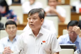ĐBQH Lê Minh Trí - Đoàn ĐBQH TP. Hồ Chí Minh - Viện trưởng Viện Kiểm sát Nhân dân tối cao.