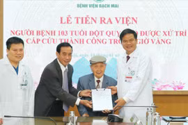 Cứu sống cụ ông 103 tuổi bị đột quỵ khi xem chung kết ĐT Việt Nam đấu Thái Lan