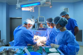 Đặt thể hang nhân tạo: Kỹ thuật cứu cánh mày râu bị hỏng “cậu nhỏ”
