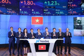 Thủ tướng Phạm Minh Chính rung chuông mở cửa phiên giao dịch ngày 22/9 của sàn chứng khoán Nasdaq (Ảnh: VGP)