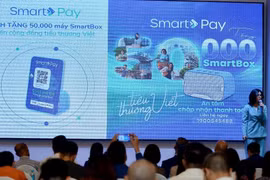 Smartpay đã dành tặng 50.000 máy SmartBox cho tiểu thương