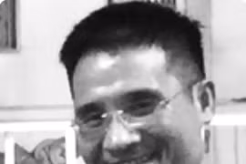 Nhà báo