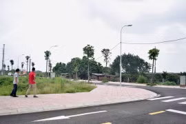 Một số nhà đầu tư đã rục rịch khảo sát giá đất nền ven đô