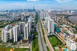 Doanh nghiệp bất động sản đang đứng trên quả trứng vỡ lúc nào không hay
