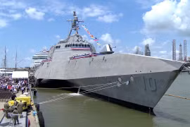 Chiến hạm USS Gabrielle Giffords là chiến hạm tấn công ven biển mới nhất của hải quân Mỹ (Ảnh: Getty)