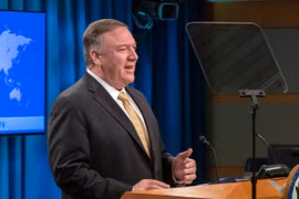 Ngoại trưởng Mỹ Mike Pompeo đưa ra quyết định gây sốc của chính quyền Trump (Ảnh: Getty)