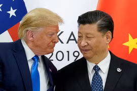 Tổng thống Mỹ Donald Trump và Chủ tịch Trung Quốc Tập Cận Bình tại Hội nghị thượng đỉnh G20 tổ chức tịa Osaka, Nhật Bản tháng 6 vừa qua (Ảnh: CNBC)