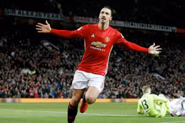 Ibrahimovic là cầu thủ bóng đá nổi tiếng người Thụy Điển (ảnh: Mirror)