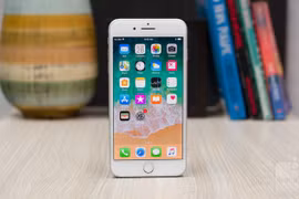 iPhone 8 Plus (ảnh: Phone Arena)