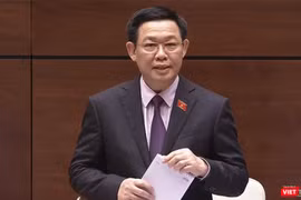 Phó Thủ tướng Vương Đình Huệ trả lời chất vấn trước Quốc hội chiều 6/6 về quản lý tiền ảo