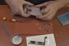 Bạn có thể mua linh kiện từ "chợ giời" để lắp ráp iPhone hoàn chỉnh 