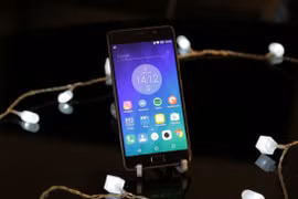 Lenovo P2