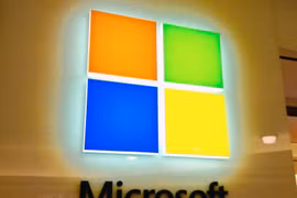 Người dùng cảm thấy khó chịu khi họ không thể can thiệp vào việc cập nhật Windows 10 (ảnh BGR)
