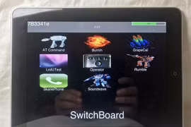 Mẫu thử iPad 1 sử dụng phần mềm SwitchBoard thay vì hệ điều hành iOS