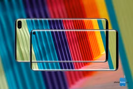 Ảnh dựng Galaxy S10 và S10+ (Phone Arena)