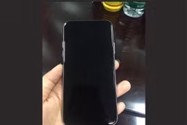Mô hình iPhone 8