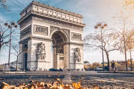 Khải Hoàn Môn, Paris, Pháp (ảnh" FBNV)