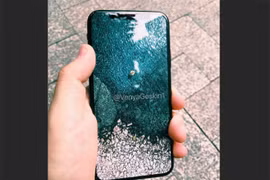 Mô hình iPhone 8 sống động như thật